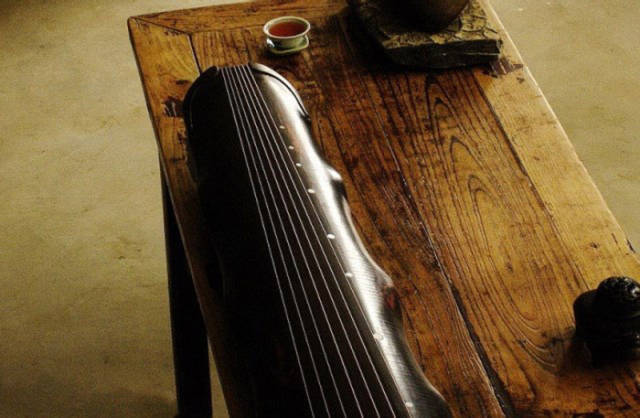 扬州市古琴蕴含的传统文化，一把古琴制备出来要两年的时间
